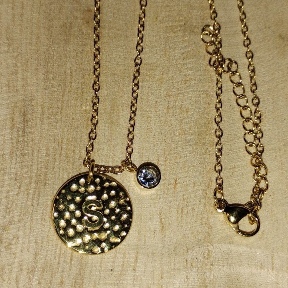 Initial S  Pendant Necklace - Picture 2 of 4
